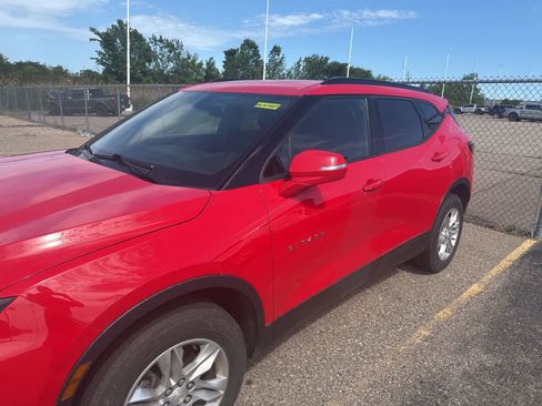 Used 2020 Chevrolet Blazer LT FWD image 21