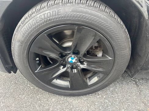 Used 2013 BMW 528i xDrive Sedan AWD/4WD image 17
