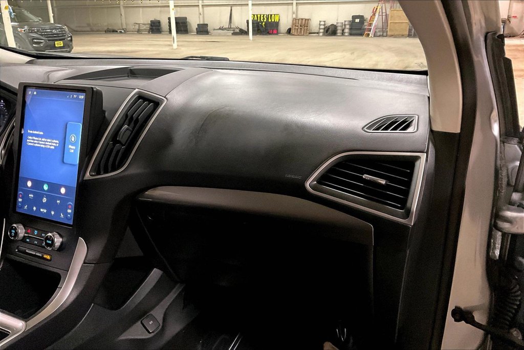 Certified 2024 Ford Edge SEL AWD/4WD image 15