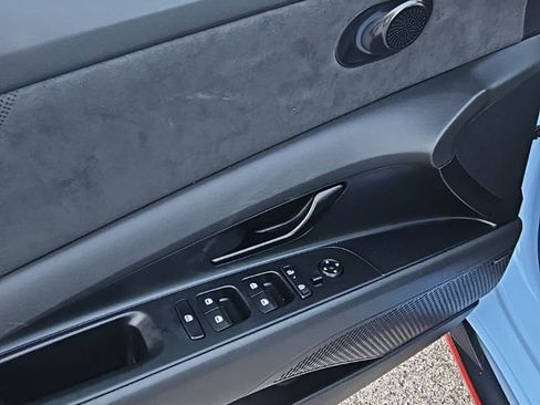 Used 2024 Hyundai Elantra N FWD image 12