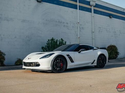 Used 2016 Chevrolet Corvette Z06 w/ 2LZ Preferred Equipment Group image 19