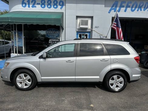Used 2012 Dodge Journey SXT AWD/4WD image 5