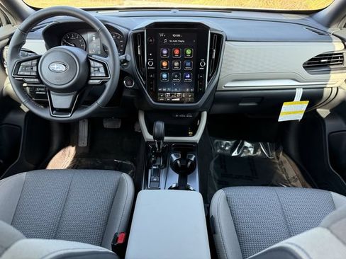 Used 2026 Subaru Forester Premium AWD/4WD image 10