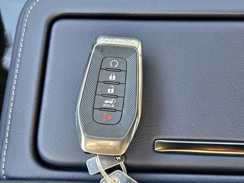 New 2026 INFINITI QX80 SPORT w/ Sport Exterior Package image 21