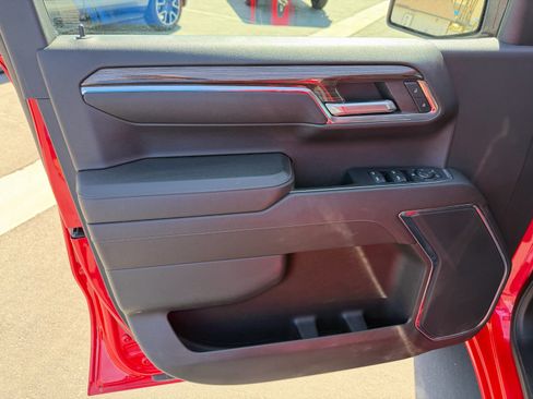 Used 2023 Chevrolet Silverado 1500 LT AWD/4WD image 17