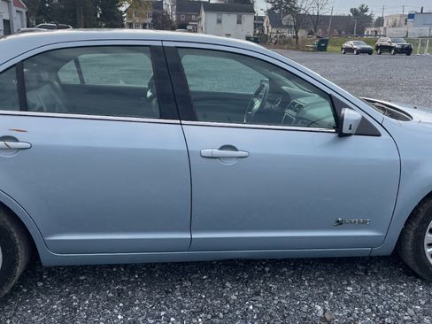 Used 2010 Mercury Milan Hybrid image 9