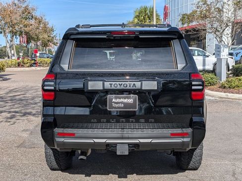 New 2026 Toyota 4Runner SR5 image 7