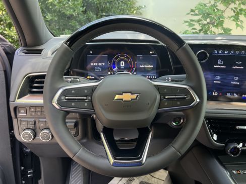 New 2026 Chevrolet Tahoe High Country AWD/4WD image 19