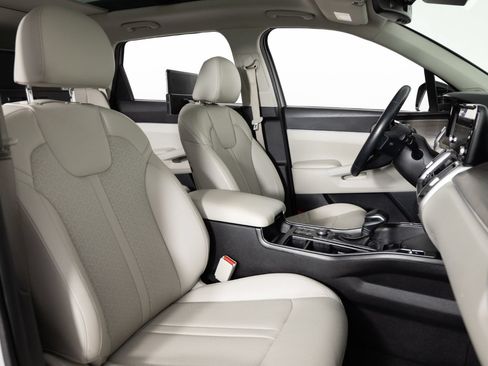 Used 2023 Kia Sorento S w/ Panoramic Sunroof Package AWD/4WD image 30