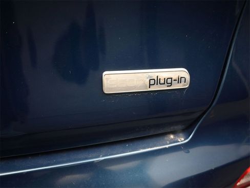 Used 2020 Kia Niro LXS image 11