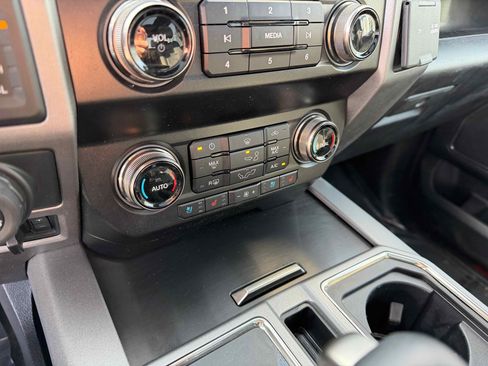 Used 2020 Ford F150 Raptor w/ Equipment Group 802A Luxury image 24