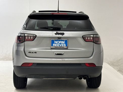 Used 2021 Jeep Compass Latitude w/ Sun and Sound Group AWD/4WD image 8