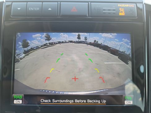 Used 2022 Subaru Ascent Limited w/ Technology Package AWD/4WD image 25