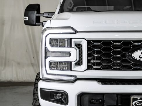 Used 2026 Ford F350 Lariat AWD/4WD image 41