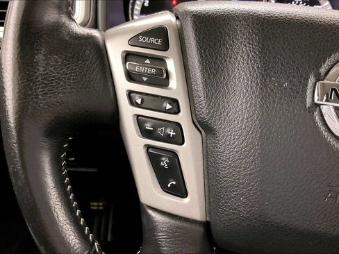 Used 2019 Nissan Titan PRO-4X w/ Pro-4x Utility Package AWD/4WD image 12