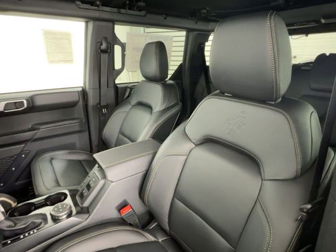New 2025 Ford Bronco Badlands w/ Sasquatch Package image 22