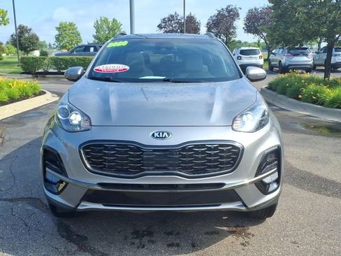 Used 2020 Kia Sportage S w/ Option Group 020 AWD/4WD image 2