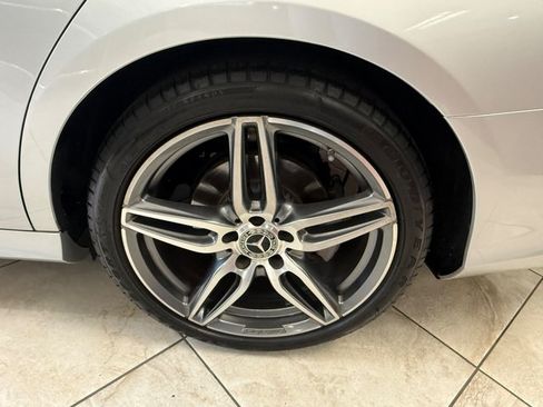Used 2019 Mercedes-Benz E 300 image 16