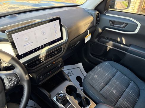 New 2025 Ford Bronco Sport Heritage w/ Convenience Package image 15