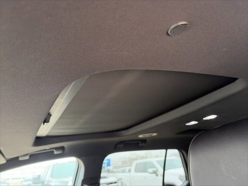 Used 2023 Chevrolet Traverse RS w/ LPO, Floor Liner Package image 28