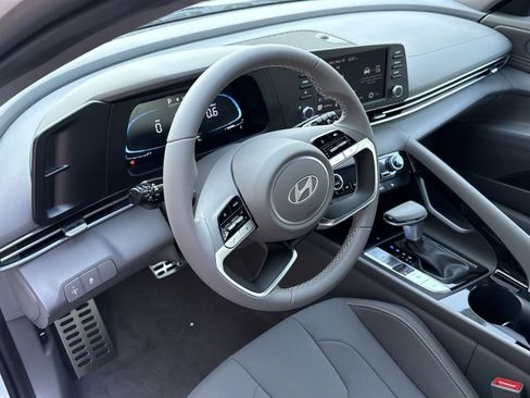 New 2026 Hyundai Elantra SEL Sport Premium FWD image 16