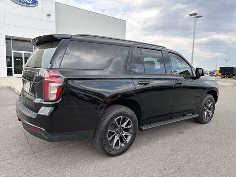 Used 2021 Chevrolet Tahoe Z71 w/ Z71 Signature Package image 8