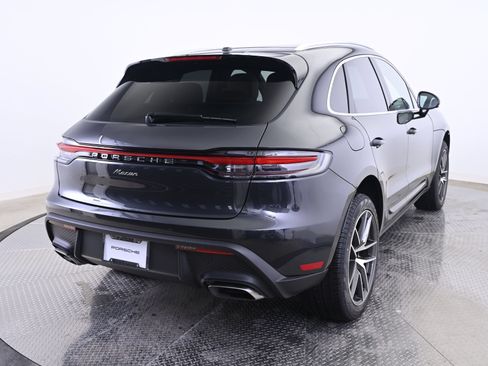 Used 2026 Porsche Macan AWD/4WD image 7