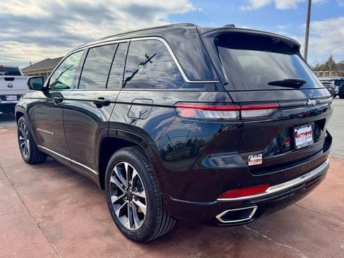 New 2025 Jeep Grand Cherokee Overland w/ Adv Protech Group III image 8