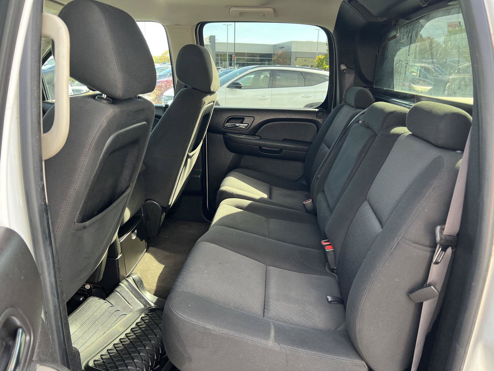 Used 2011 Chevrolet Avalanche LS AWD/4WD image 26