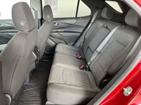 Used 2022 Chevrolet Equinox LT image 19