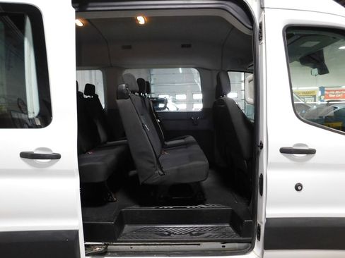 Used 2018 Ford Transit 150 XLT image 22