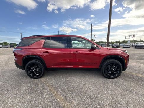 New 2026 Chevrolet Traverse RS FWD image 8