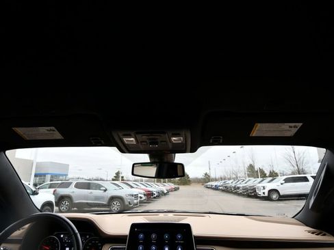 Used 2021 Chevrolet Tahoe Premier image 36