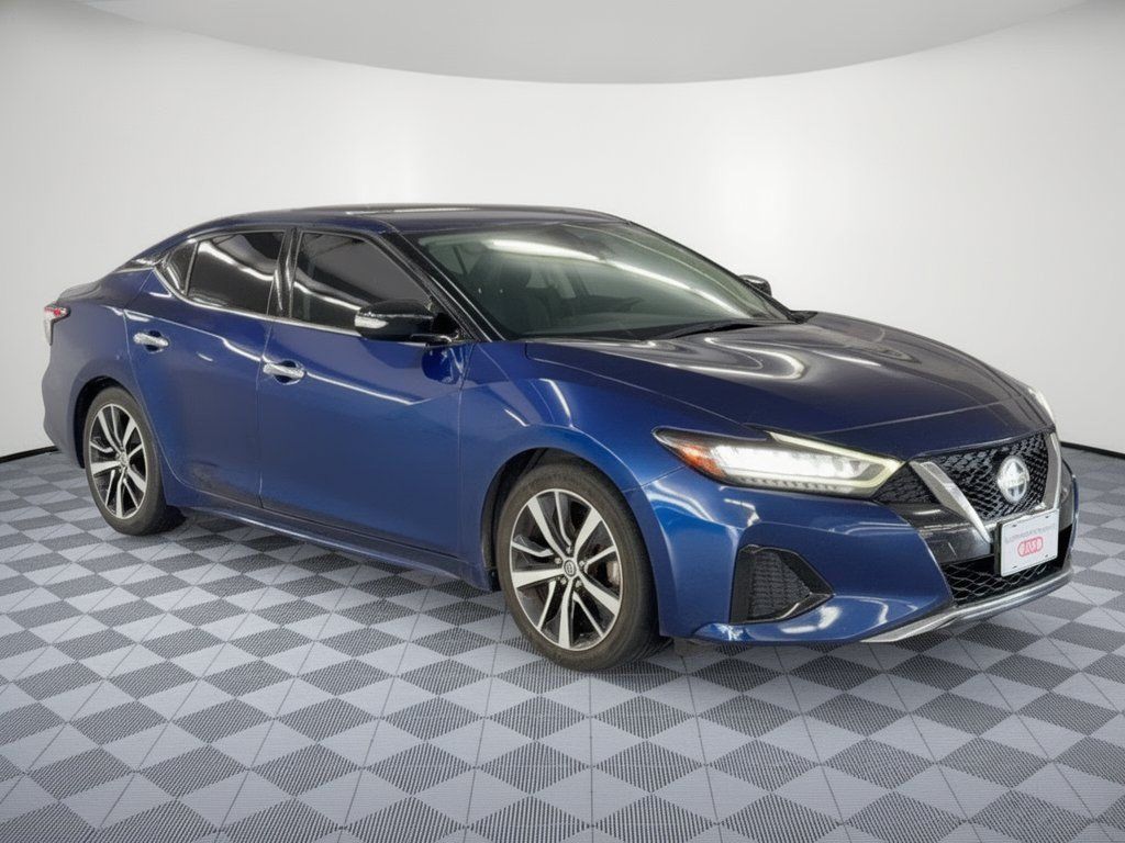 Used 2022 Nissan Maxima SV w/ Floor Mat Group FWD image 7