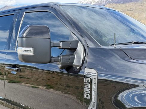 Used 2025 Ford F350 Platinum AWD/4WD image 16