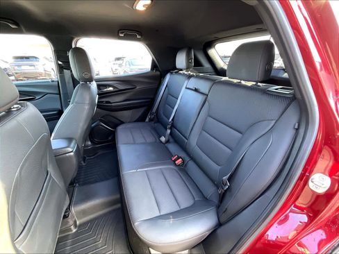 Used 2022 Chevrolet TrailBlazer RS image 28