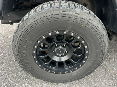 Used 2018 Jeep Wrangler Unlimited Sport S AWD/4WD image 15