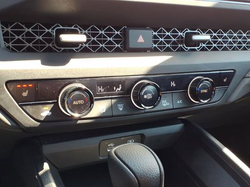 Certified 2024 Honda Accord EX image 20