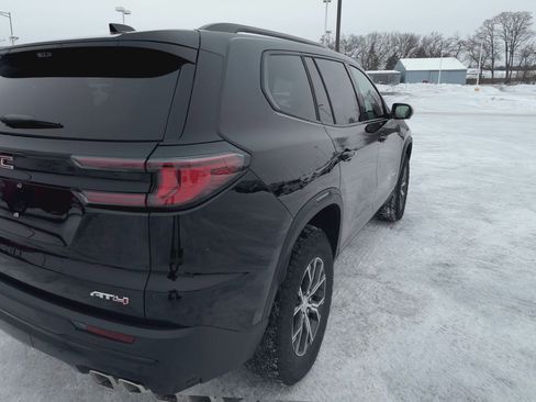 New 2026 GMC Acadia AT4 w/ Luxury Package image 8