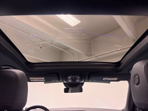 Certified 2026 Mercedes-Benz GLE 350 4MATIC image 24