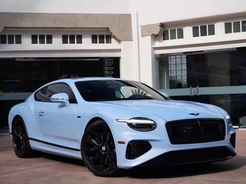 Used 2025 Bentley Continental GT AWD/4WD image 1