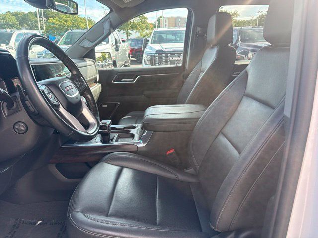 Used 2023 GMC Sierra 1500 SLT w/ SLT Premium Plus Package AWD/4WD image 14
