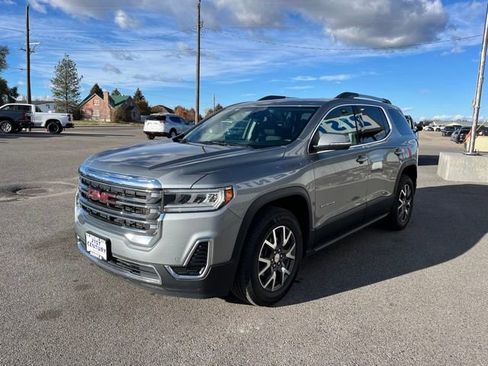 Used 2023 GMC Acadia SLE w/ Driver Convenience Package AWD/4WD image 3