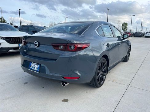 Used 2026 MAZDA MAZDA3 Carbon image 9