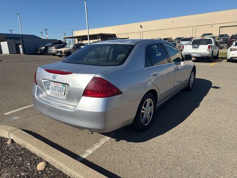 Used 2007 Honda Accord SE image 5