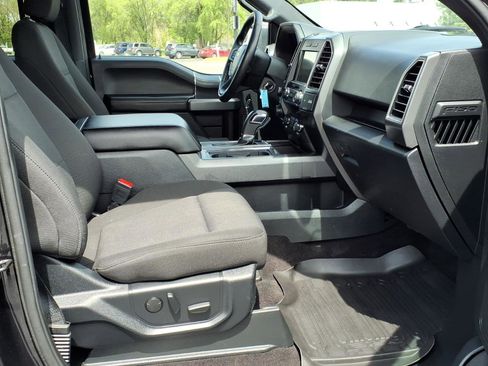 Used 2019 Ford F150 XLT w/ Equipment Group 302A Luxury AWD/4WD image 15