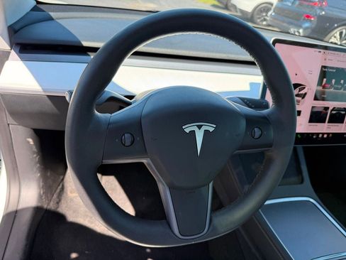 Used 2023 Tesla Model 3 Standard Range RWD image 10