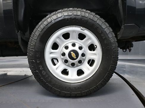 Used 2019 Chevrolet Silverado 2500 W/T w/ WT Convenience Package image 12