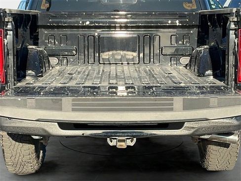 Used 2024 Ford F150 Lariat w/ FX4 Off-Road Package image 11