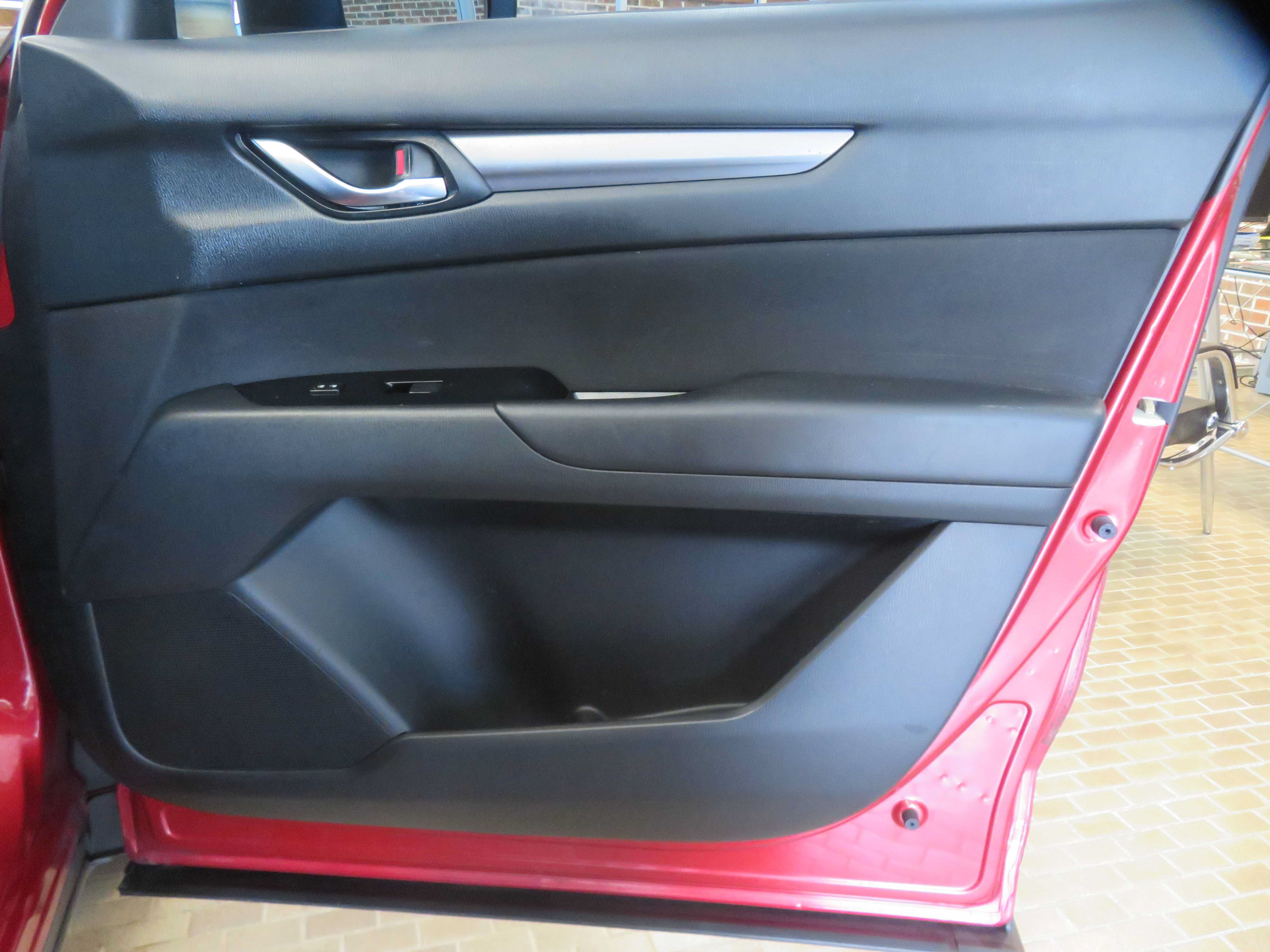 Used 2017 MAZDA CX-5 Sport FWD image 23
